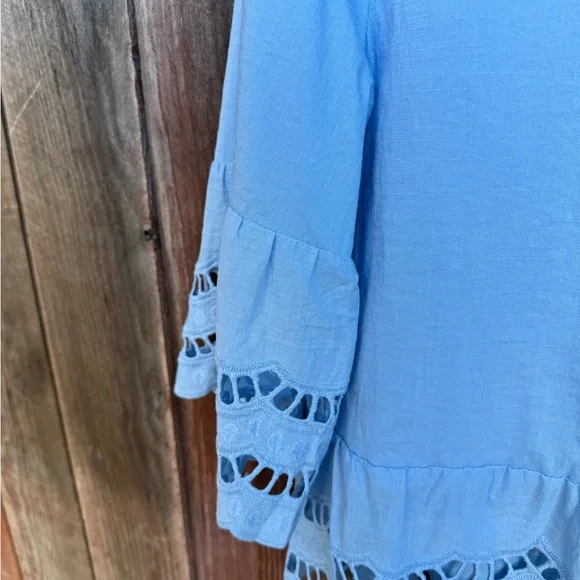 **NWOT** Light Blue Lace Trim Button Down 3/4 Sleeve Women's Top Size Small - Picture 9 of 16
